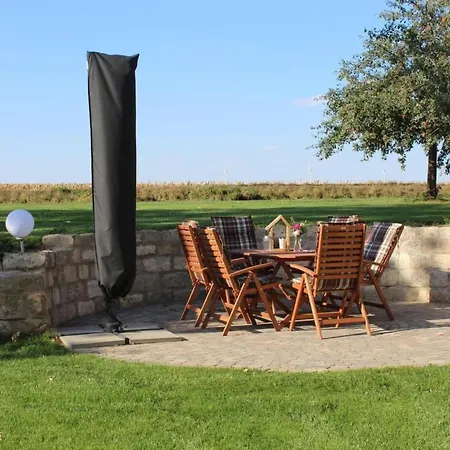 In Creglingen Mit Terrasse Und Garten By Interhome Apartament